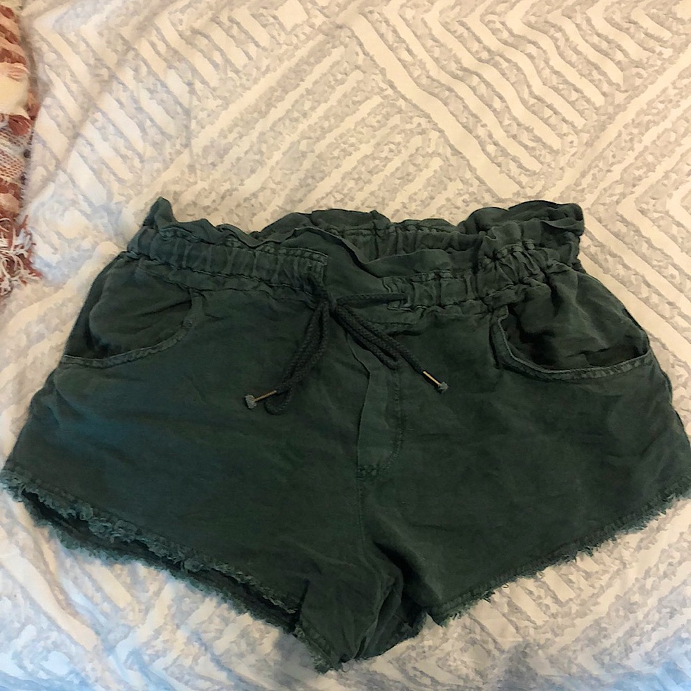YFB Drawstring Linen Shorts